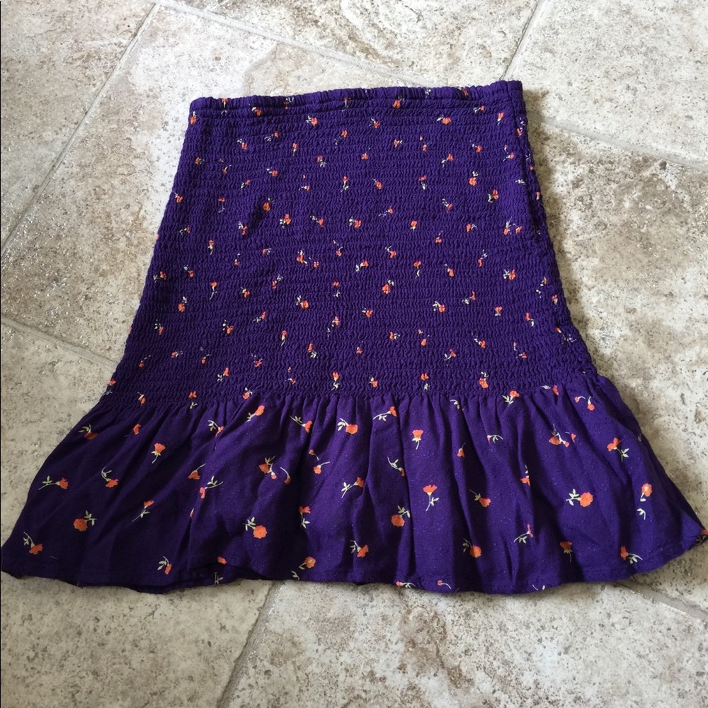 URBAN OUTFITTERS MINI SKIRT